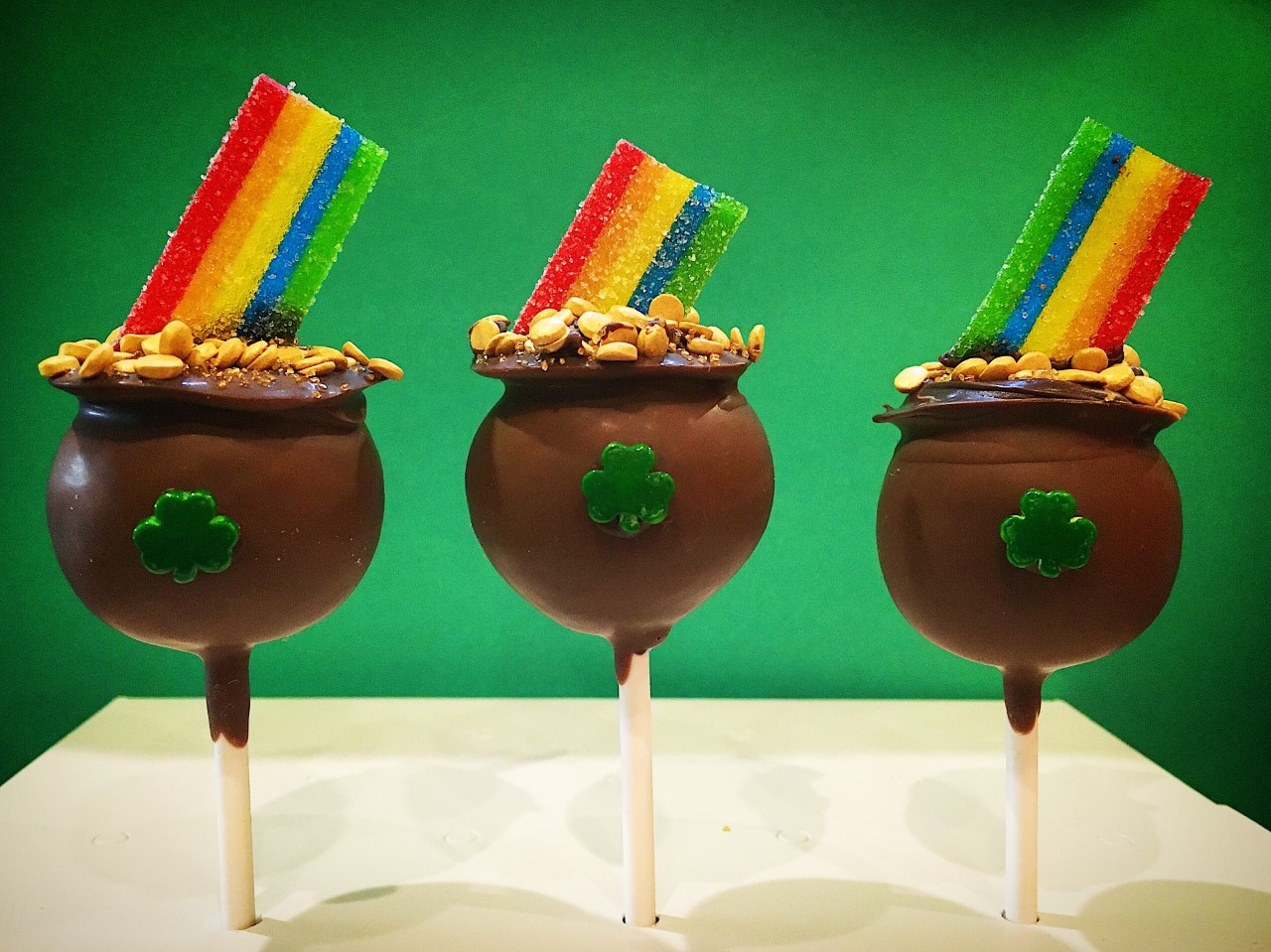 thumbnail_pot of gold.jpg